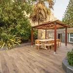 2 At Palazzo Seraphim Boutique Living In St Julians Gasthof