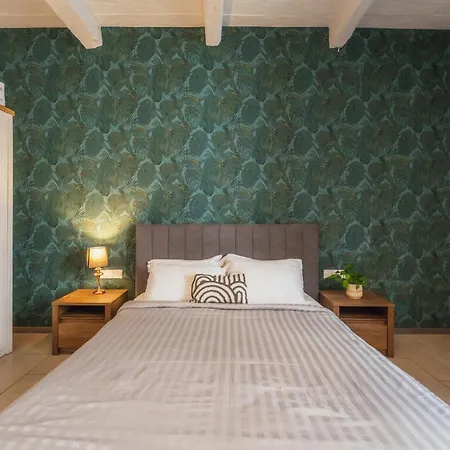 2 At Palazzo Seraphim Boutique Living In St Julians