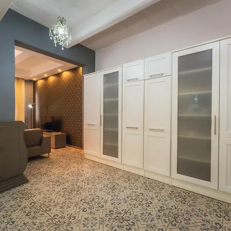 Affittacamere 2 At Palazzo Seraphim Boutique Living In St Julians 3*