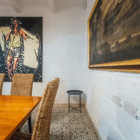 2 At Palazzo Seraphim Boutique Living In St Julians San Ġiljan