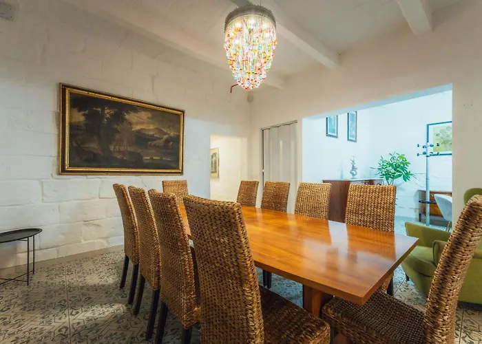 2 At Palazzo Seraphim Boutique Living In St Julians Guest house 3*