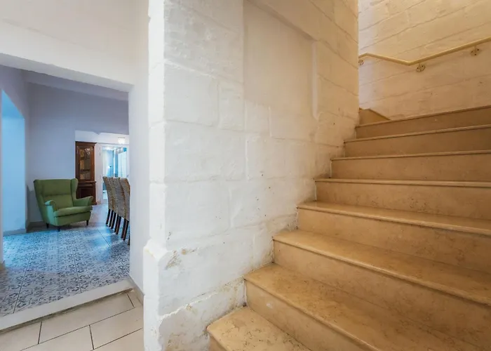 2 At Palazzo Seraphim Boutique Living In St Julians Saint Julian's