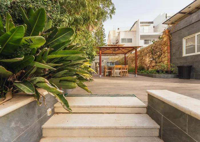 Guest house 2 At Palazzo Seraphim Boutique Living In St Julians Saint Julian's