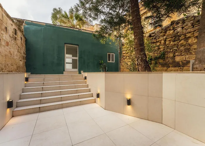 2 At Palazzo Seraphim Boutique Living In St Julians Saint Julian's