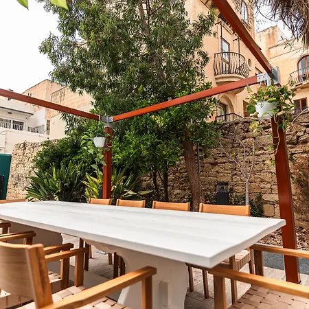 2 At Palazzo Seraphim Boutique Living In St Julians Guest house Saint Julian's