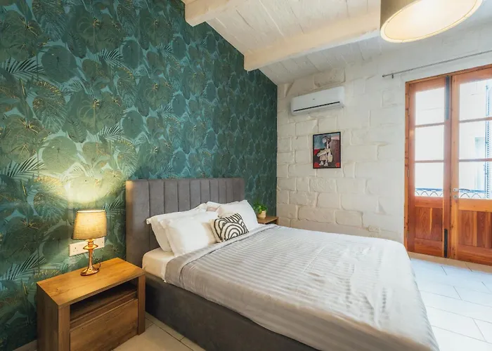 2 At Palazzo Seraphim Boutique Living In St Julians Konukevi Saint Julian's