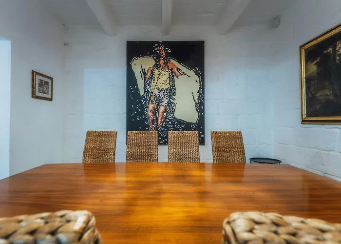 Konukevi 2 At Palazzo Seraphim Boutique Living In St Julians 3*