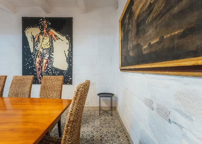 2 At Palazzo Seraphim Boutique Living In St Julians Saint Julian's