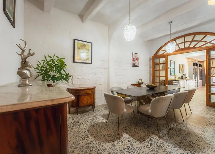 2 At Palazzo Seraphim Boutique Living In St Julians