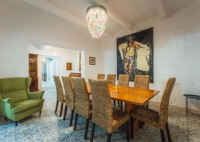 2 At Palazzo Seraphim Boutique Living In St Julians Konukevi 3*