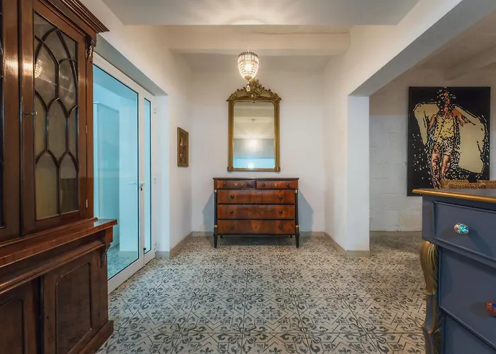 2 At Palazzo Seraphim Boutique Living In St Julians Saint Julian's